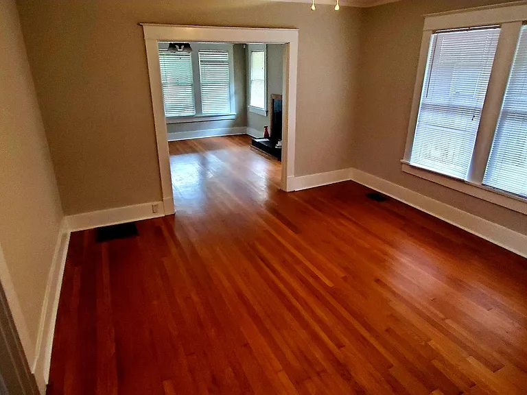 3666 Douglass Ave — Photo 9