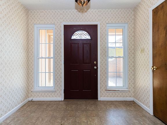 2nd image of 1130 Coffee Dr
