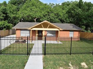 5918 Maxroy St, Houston, TX 77091