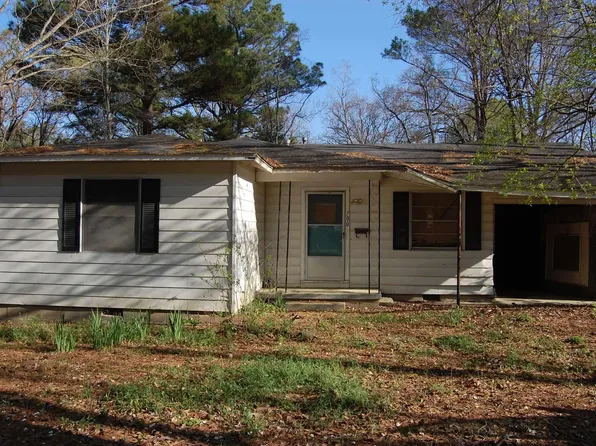 700 W 13th Ave, Crossett, AR 71635