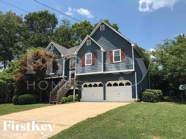 125 Brandywine Dr — Photo 2