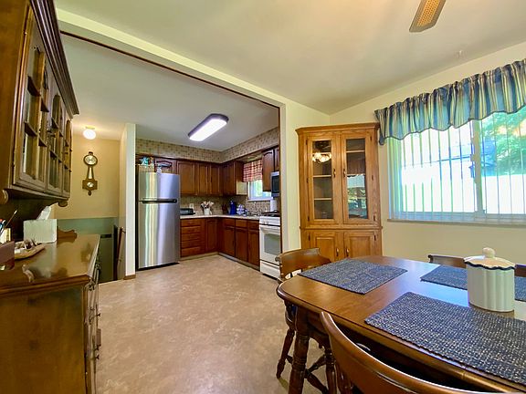 5th image of 623 Georgetown Rd