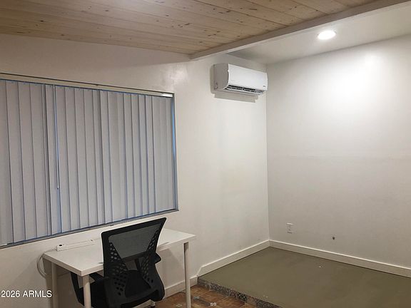 5th image of 705 W 16th St #1