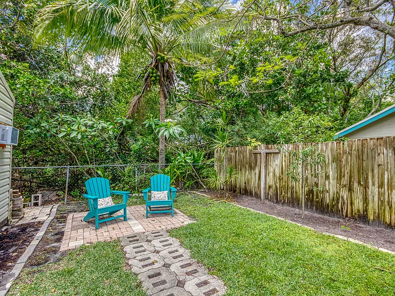 404 S Caloosahatchee Ave — Photo 25