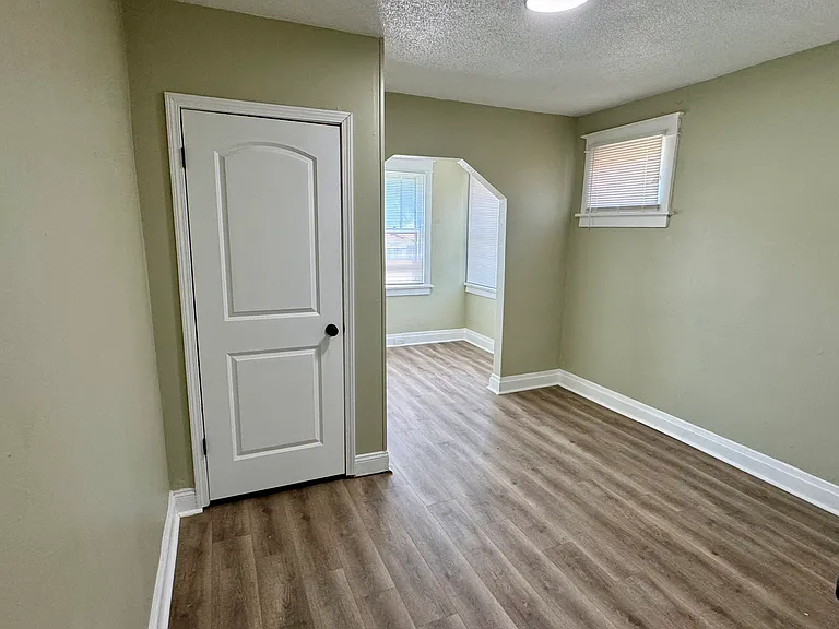 6425 Perry Ave — Photo 14