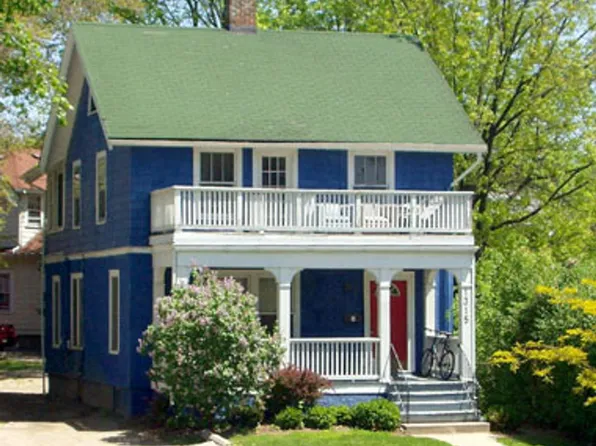1315 Washtenaw Ct, Ann Arbor, MI 48104