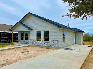 710 E Garza St, Del Rio, TX 78840