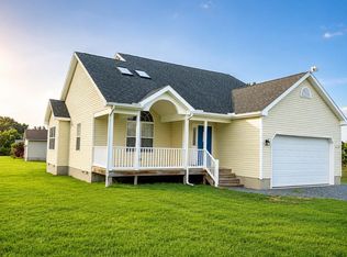 37115 Shark Ct, Greenbackville, VA 23356