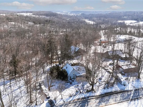 8546 W Prospect Rd, Hillsboro, OH 45133