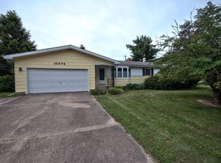 10474 Appletree Ln, Osceola, IN 46561