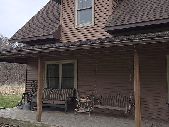 5th image of 7109 Badger Rd