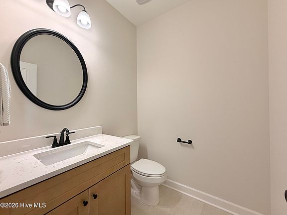 5th image of 3750 Chatsworth Drive