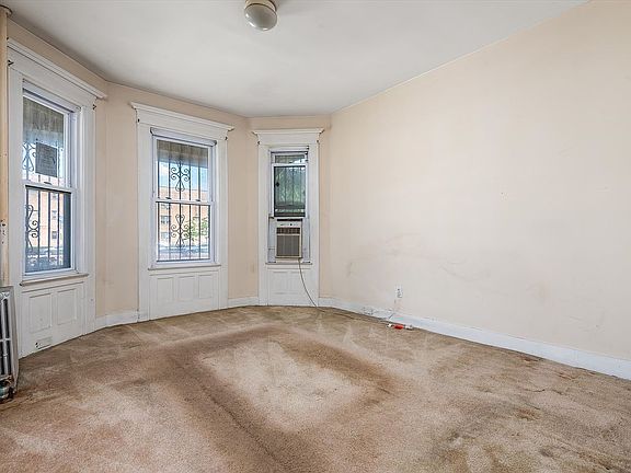 5th image of 8528 Woodhaven Blvd