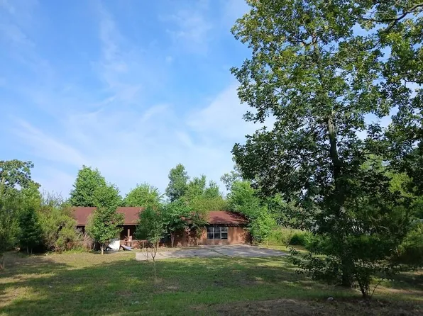 433 County Road 3114, New Boston, TX 75570
