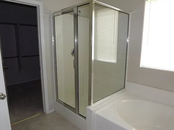 8913 Royal County Down Ct — Photo 10