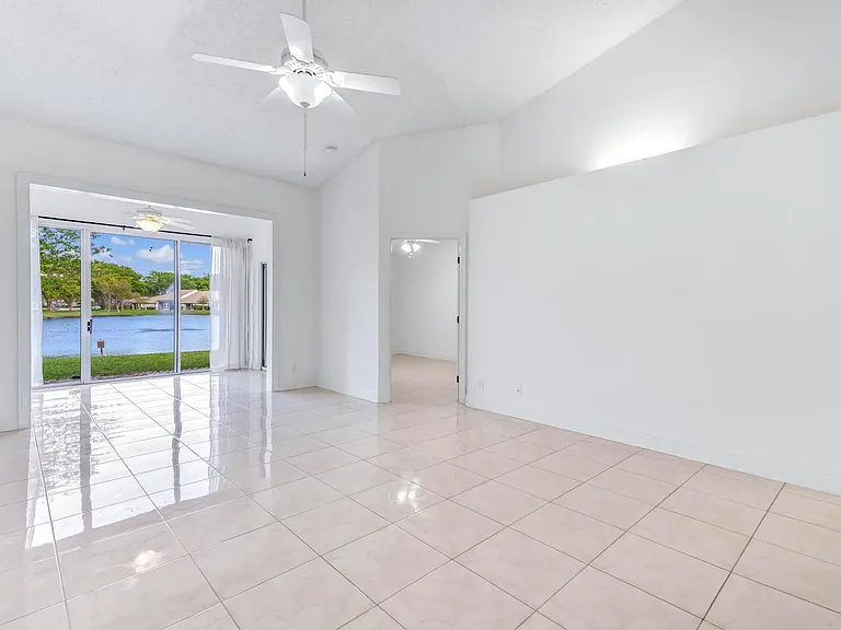 9130 Vineland Ct #C — Photo 26