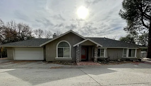 Five Oaks Way Photo 1