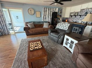 1A Parrot Pl, North Fort Myers, FL 33917