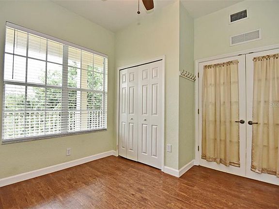 3rd image of 1052 Firethorn St APT 303