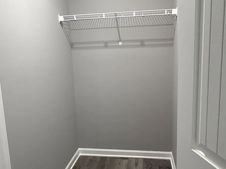 428 W Waggoner St — Photo 9