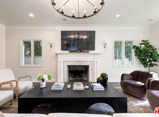 1154 N Wetherly Dr, Los Angeles, CA 90069