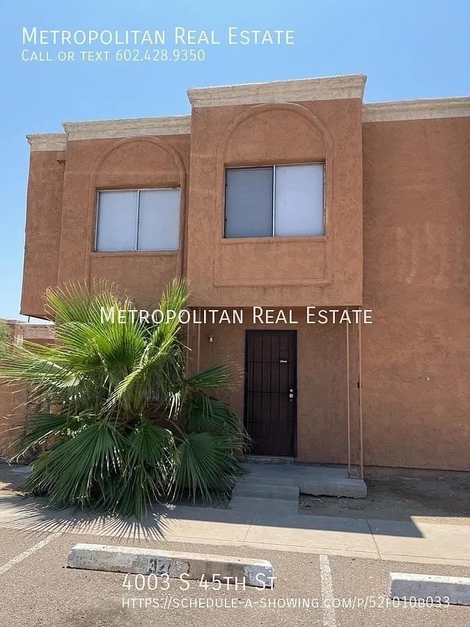 3 bed, 1.5 bath, 1008 sqft, $1,195 — Photo 1