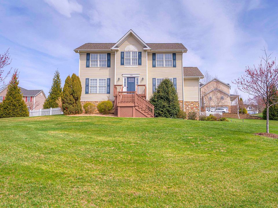 1st image of 735 George Edward Via