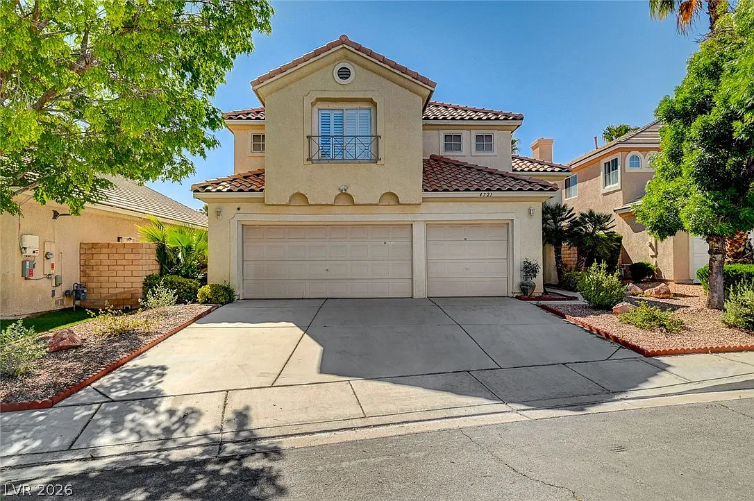 5 bed, 3.0 bath, 2533 sqft, $3,695 — Photo 1