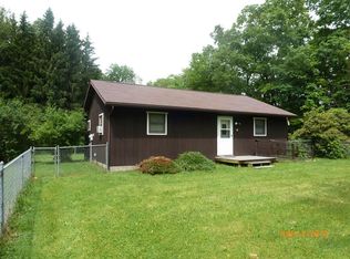 439 Buttermilk Hill Rd, Franklin, PA 16323