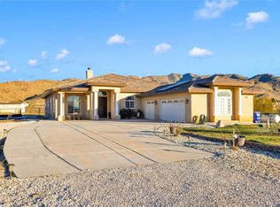 15485 Barker Rd, Apple Valley, CA 92307