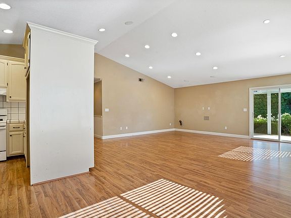 5th image of 12180 Chad Way