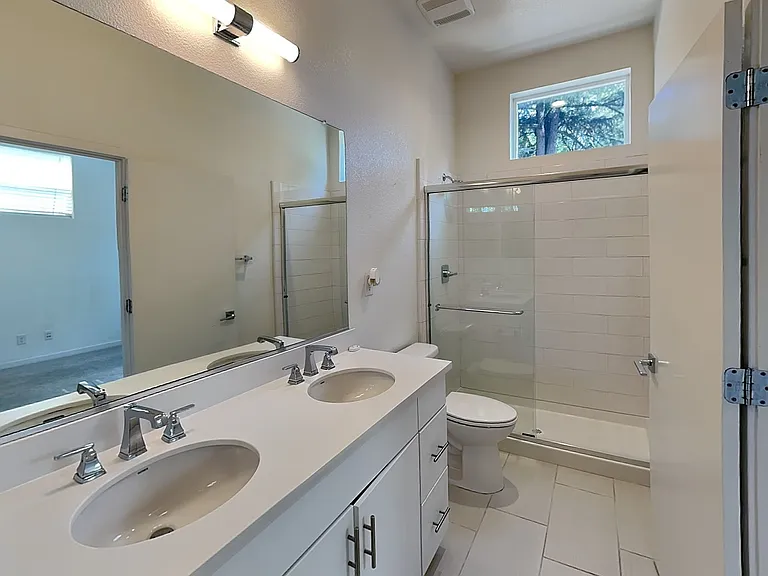 392 Midstream Ln — Photo 16