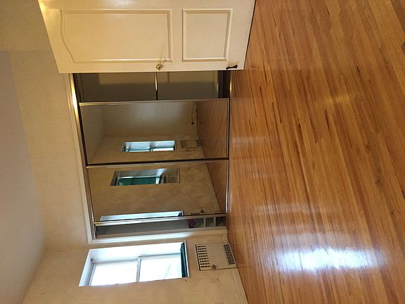 3rd image of 1621 E 32nd St #2