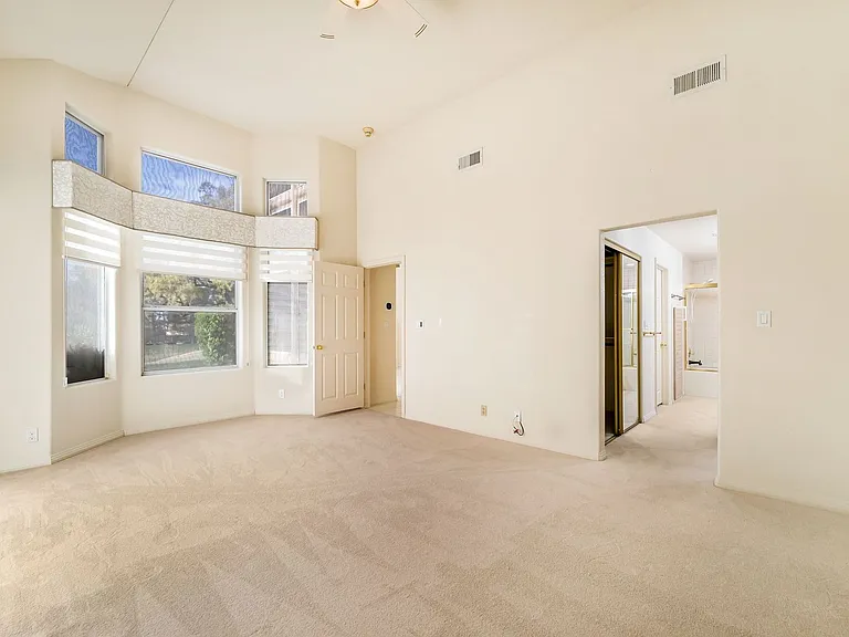 4970 Mount Pleasant Ln — Photo 16