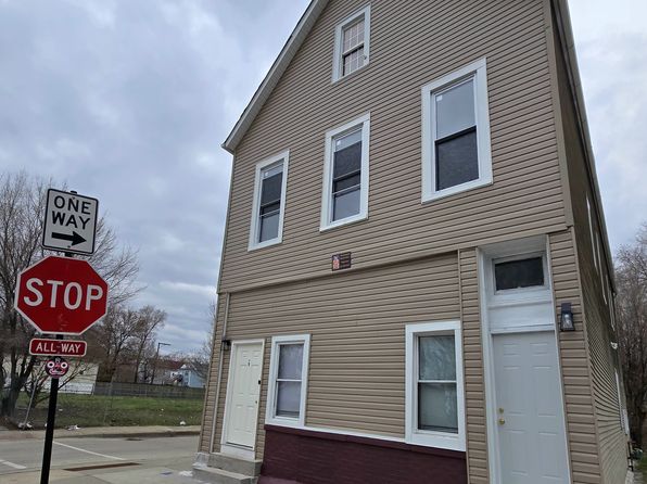 4424 S Wells St Unit 1