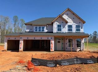 1306 Creek Knoll Dr, Lewisville, NC 27023