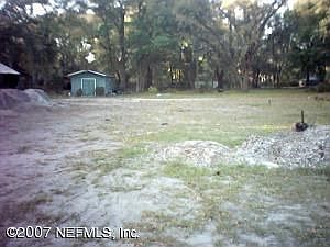 Spacious vacant lot w/ functional shed