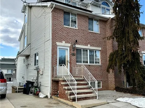 16 Shale St, Staten Island, NY 10314