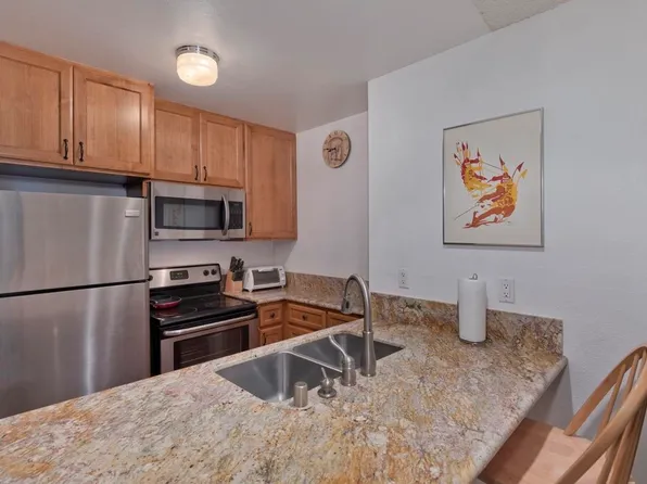 3253 Meridian Blvd #A220-220, Mammoth Lakes, CA 93546