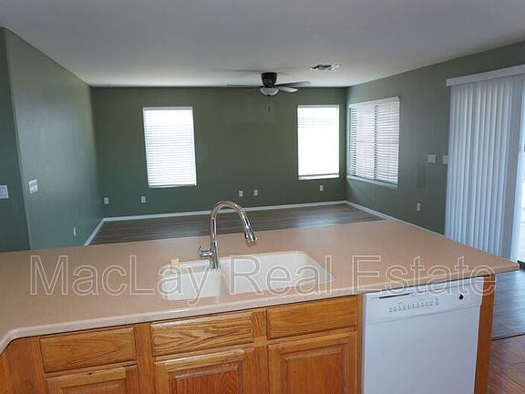 5th image of 2600 S Holguin Way