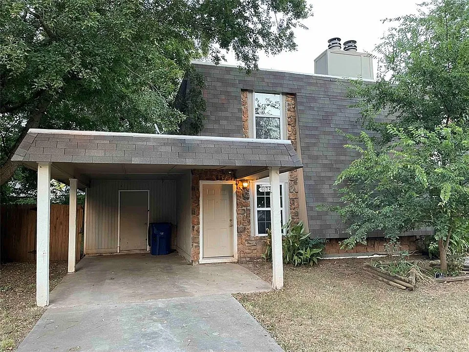 917 Acacia Cir