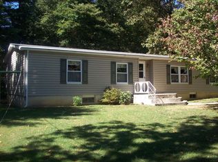 64 Fisher Rd, Pine Grove, PA 17963