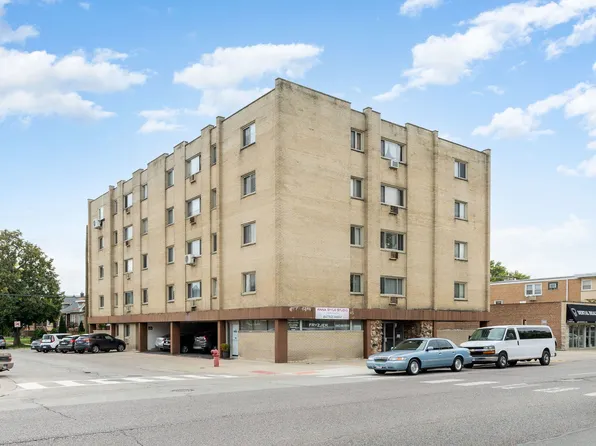 7733 W Belmont Ave APT 306, Elmwood Park, IL 60707
