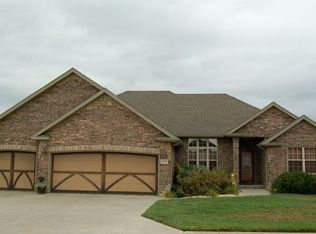 1110 N 21st Ave, Ozark, MO 65721