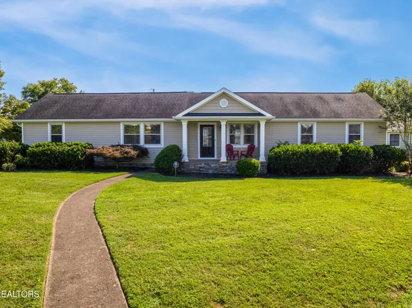 300 Riverside Dr, Clinton, TN 37716