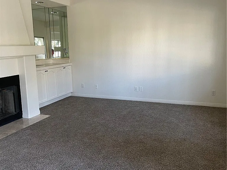 10630 Moorpark St #104 — Photo 57