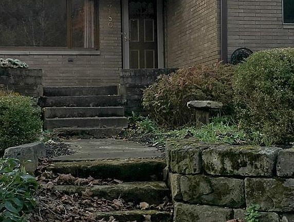 2nd image of 3180 5th Ave