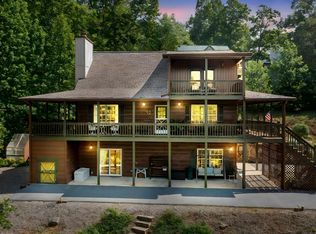 731 Gage Dr, Hiawassee, GA 30546