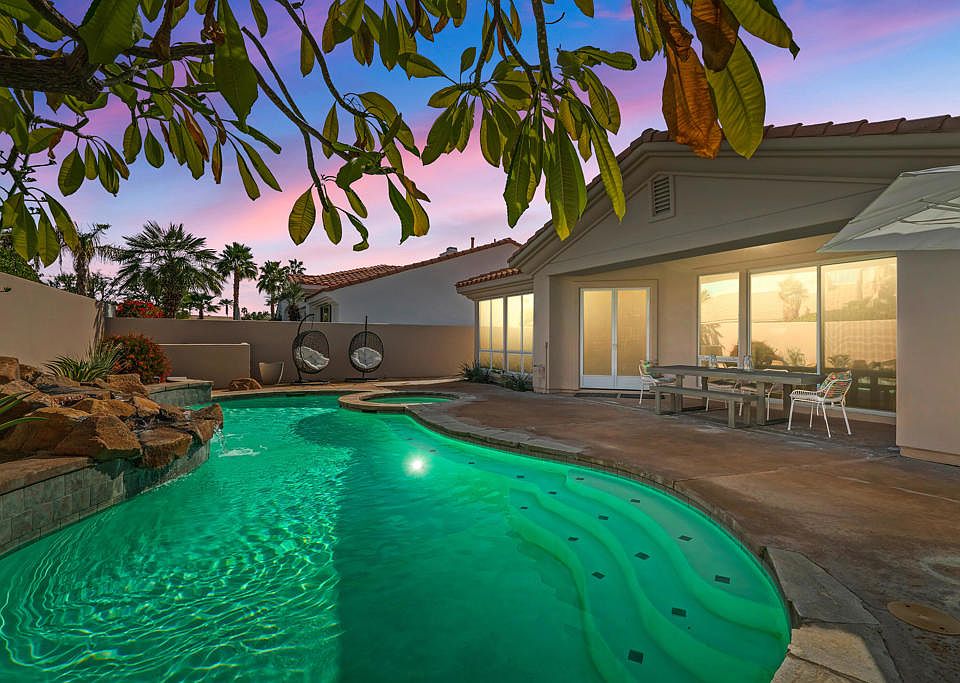 1st image of 78810 Castle Pines Dr