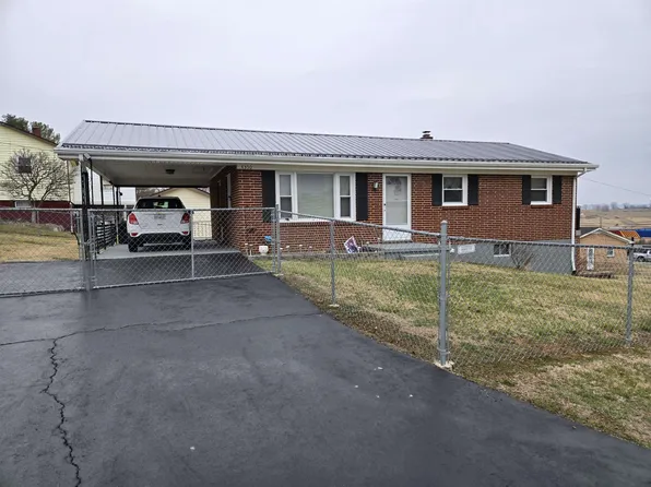 4350 Novell Loop, Pulaski, VA 24301